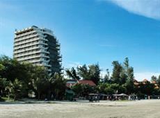 Hua Hin Bluewave Beach Resort 3*