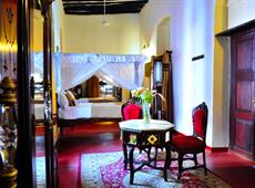 Dhow Palace 4*