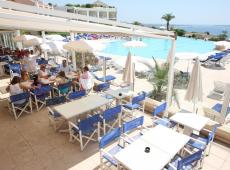 Pierre et Vacances Cannes Villa Francia 3*
