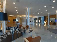 Hilton Helsinki Airport hotel 5*