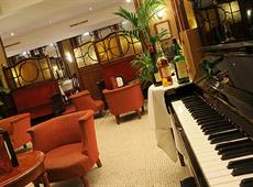 Holiday Inn Paris Opera Grands Boulevards 4*