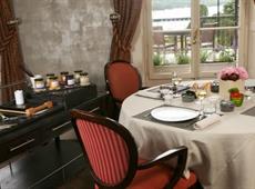 Hotel-Restaurant du Parc Des Eaux-Vives 5*