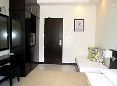 One Crescent Place Hotel 4*