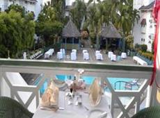 Sandcastles Resort 3*