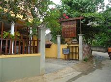 Thaproban Beach House 3*