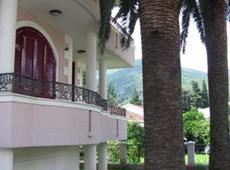 Villa Monte Royale Apts