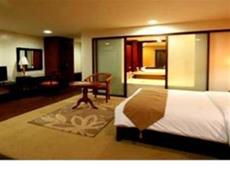 Coron Gateway Hotel & Suites 4*
