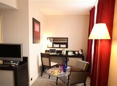 Holiday Inn Paris-Porte De Clichy 4*