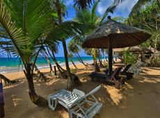 Thejan Beach Cabanas 3*