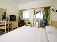Coral Beach Resort Tiran 4*
