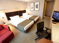 Sukhumvit 12 Bangkok Hotel & Suites 4*