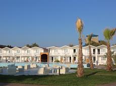 Risus Aqua Beach Resort Hotel 3*