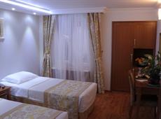 Asur Hotel 3*