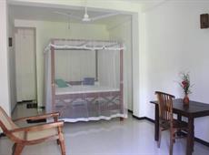 Tropicana Guesthouse 1*