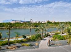 Lapita Dubai Parks & Resorts Autograph Collection 5*