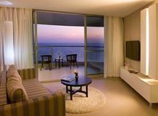 Ramada Hotel & Suites 5*