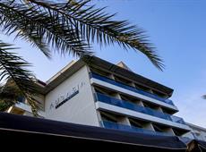 Aurasia Beach Hotel 3*