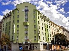 Plaza Prague Hotel 4*