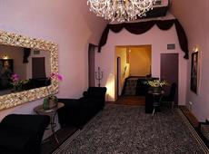 The Iron Gate Hotel & Suite 5*