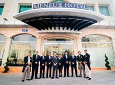 Meneur Hotel 3*