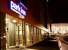 Park Inn by Radisson Lille Grand Stade 4*