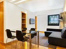 Hello Lisbon Marques de Pombal Apartments 4*