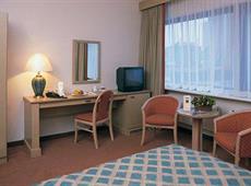 NH Atlanta Rotterdam Hotel 4*