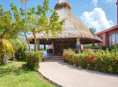 Selina Cancun Laguna Hotel Zone 3*