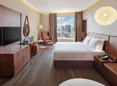 Radisson Blu Hotel, Dubai Canal View 5*