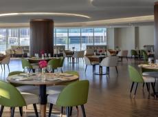 Avani Palm View Dubai Hotel & Suites 4*