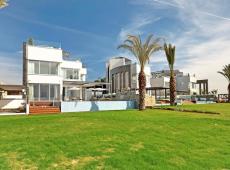 Elegance Beachfront Elite Villa VILLAS