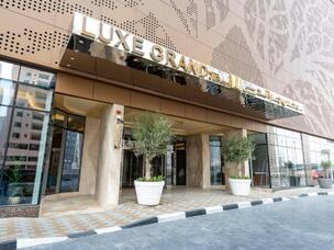 Luxe Grand Hotel Apartments 5*