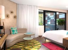The Fives Downtown Hotel & Residences, Curio Collection by Hilton 4*