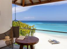 Avani+ Fares Maldives Resort 5*