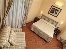 Caravaggio Hotel 4*