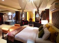 Room Club The Bed Suite 3*