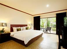 Bamboo Beach Hotel & Spa 3*