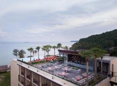 Bandara Phuket Beach Resort 4*