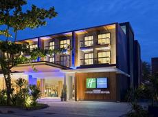 Holiday Inn Express Phuket Patong Beach Central 3*