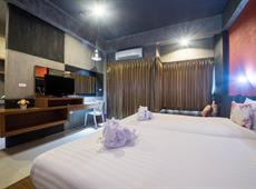 The Rubber Hotel 3*