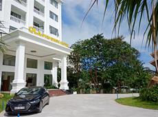 Ola Phu Quoc Hotel 2*