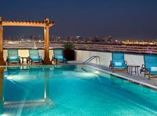Hilton Garden Inn Dubai Al Muraqabat 4*