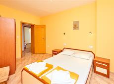 Nadin Guest House 3*
