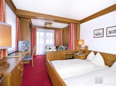 Alpenparks Hotel & Apartment Orgler 4*