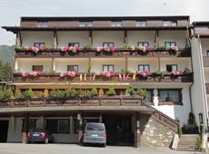 Hotel Alpenhof 3*