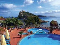 Delfini Strand Hotel Terme 4*