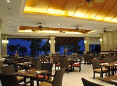 Ravindra Beach Resort & Spa 5*