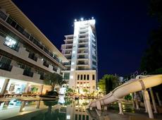 Pattaya Discovery Beach Hotel 4*