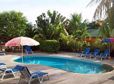 Club Coconut Resort 3*