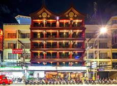 Tanawan Phuket Hotel 3*
